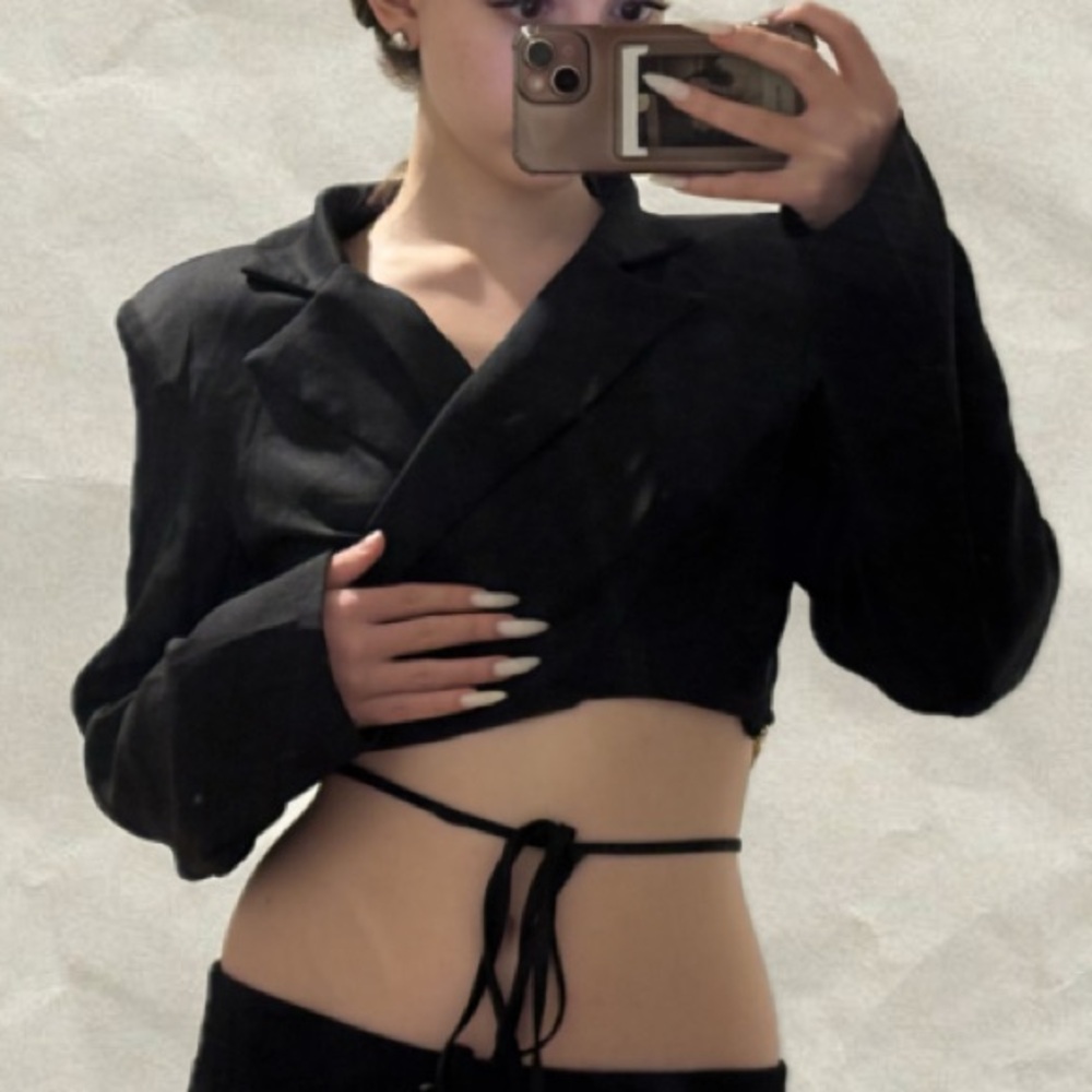 Fashion Nova Black Wrap Crop Top